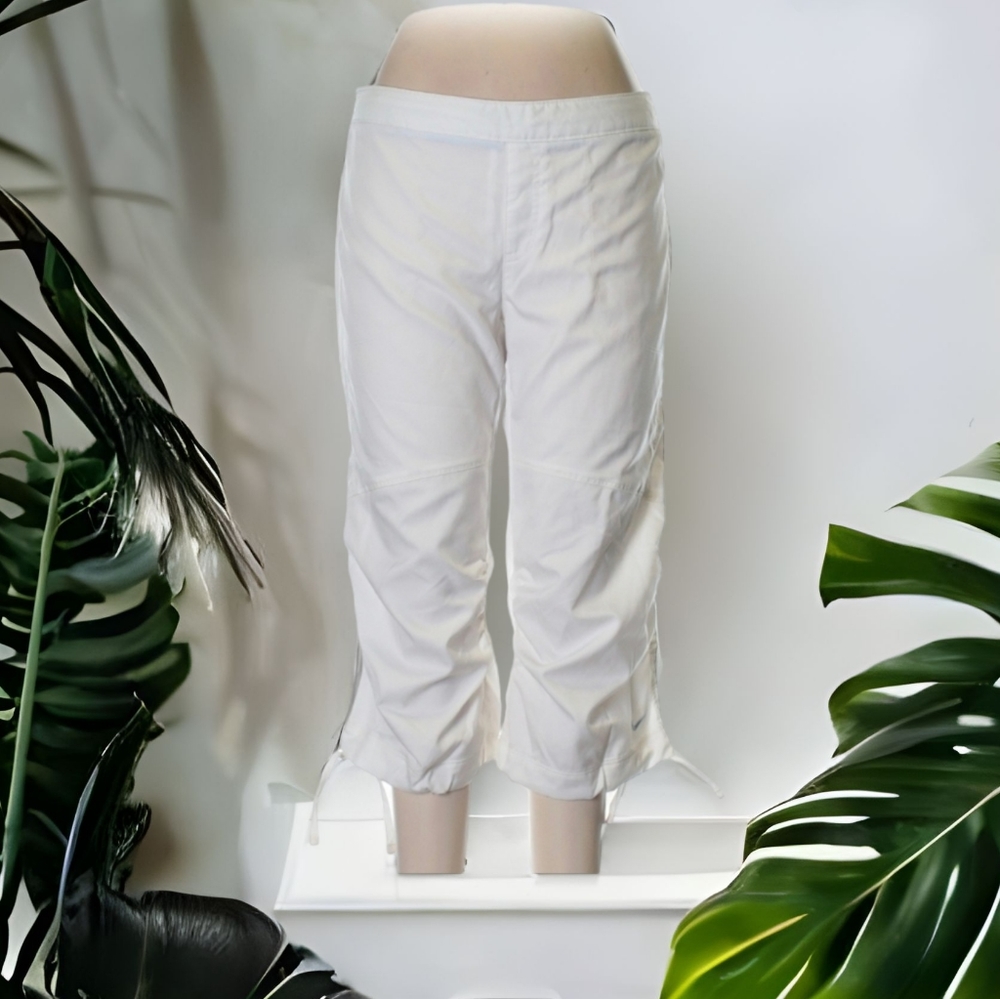 Nike white cropped pants
